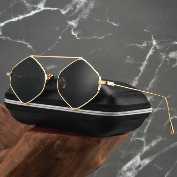 sunglasses mincl small male hip hop women 2021 fashion women's irregular sun glasses lady vintage brand design shades uv400 nx, White;black
sunglasses mincl small male hip hop women 2021 fashion women's irregular sun glasses lady vintage brand design shades uv400 nx, White;black