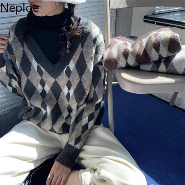women's sweaters neploe vintage thicked knit argyle pullovers fake two half turtleneck women fall 2021 woman jumper loose sueter coat, White;black
women's sweaters neploe vintage thicked knit argyle pullovers fake two half turtleneck women fall 2021 woman jumper loose sueter coat, White;black