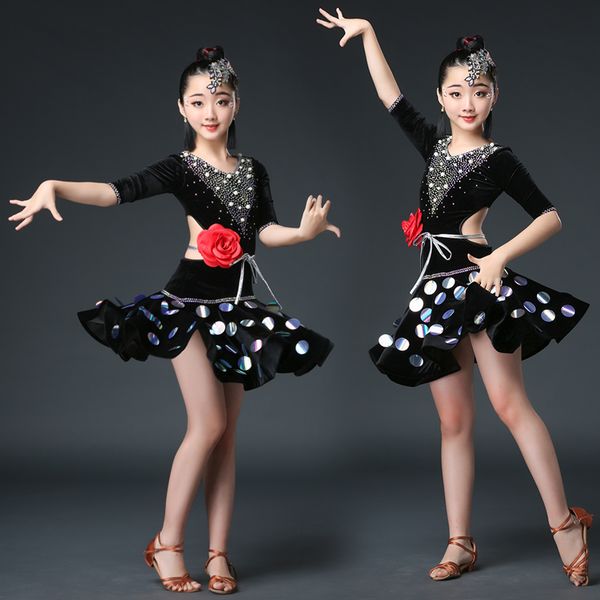 2021 latin dance dress girls sequin skirt dance dress kids competition dancewear black crystal dress chidren dance costume bi404, Black;red
2021 latin dance dress girls sequin skirt dance dress kids competition dancewear black crystal dress chidren dance costume bi404, Black;red
