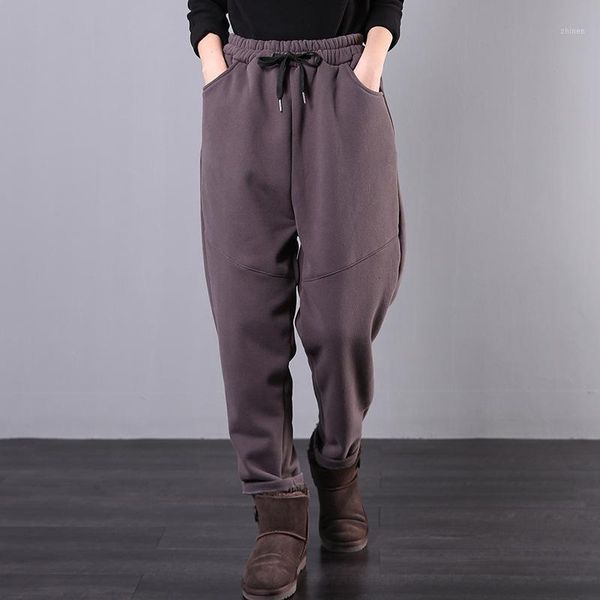 winter pants women large size thicker fleece warm trousers elastic waist drawstring casual motion all-match pants 20191, Black;white
winter pants women large size thicker fleece warm trousers elastic waist drawstring casual motion all-match pants 20191, Black;white