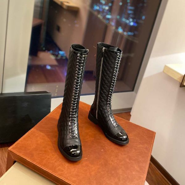 new style flat heel leather boots in autumn and winter: women's bandage and thin boots, Black
new style flat heel leather boots in autumn and winter: women's bandage and thin boots, Black