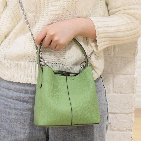 cross body fashion bucket bags women handbags soft genuine cow leather chaines shoulder crossbody bag 2021 luxury small messenger
cross body fashion bucket bags women handbags soft genuine cow leather chaines shoulder crossbody bag 2021 luxury small messenger