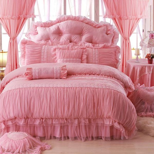 korean pink lace flower princess bedding set luxury satin jacquard duvet cover bed skirt sheet pillowcase king cotton
korean pink lace flower princess bedding set luxury satin jacquard duvet cover bed skirt sheet pillowcase king cotton