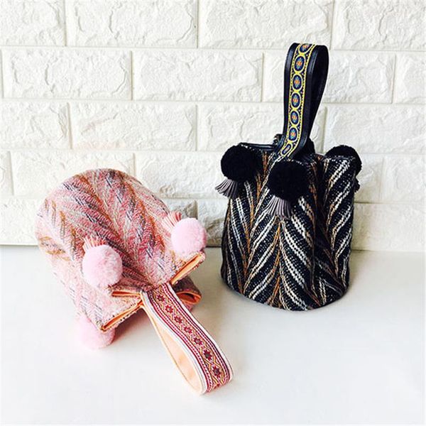 women totes weaving ethnic bucket fur ball shoulder bags 2020 new women handmade wool handbag mini green winter crossbody bags
women totes weaving ethnic bucket fur ball shoulder bags 2020 new women handmade wool handbag mini green winter crossbody bags