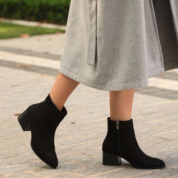 boots mio gusto brand anette suede beige, blac tan colors warm winter women 's ankle , platform goth, Black
boots mio gusto brand anette suede beige, blac tan colors warm winter women 's ankle , platform goth, Black