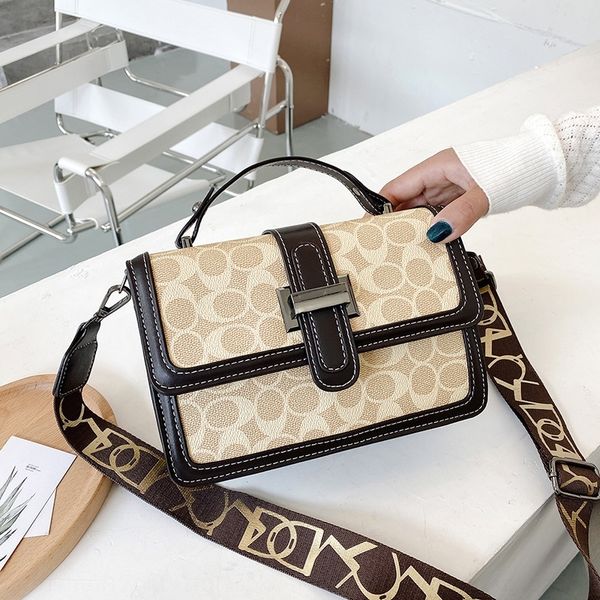 curs4 women 2020 new fashion small bagshoulder strap crossbite shoulder bagsquare bag wide square belt small double beautiful compartment fl 
curs4 women 2020 new fashion small bagshoulder strap crossbite shoulder bagsquare bag wide square belt small double beautiful compartment fl