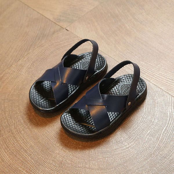 children's new summer boys' girls' sandals beach sho korean version hollow out and breathable, Black;red
children's new summer boys' girls' sandals beach sho korean version hollow out and breathable, Black;red