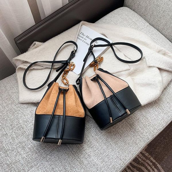 women's bucket bag new style frosted stitching fashion shoulder bag large capacity drawstring western style messenger handbag
women's bucket bag new style frosted stitching fashion shoulder bag large capacity drawstring western style messenger handbag