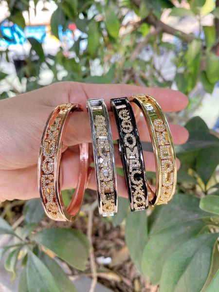 4pcs, elegant classic cuff bangles bracelets for women mix color simple femal opening bangles wedding jewelry accessories, Black
4pcs, elegant classic cuff bangles bracelets for women mix color simple femal opening bangles wedding jewelry accessories, Black