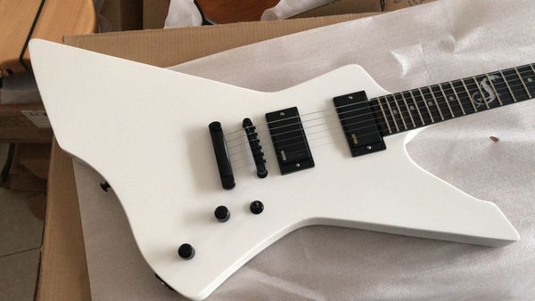 new snakebyte james white explorer electric guitar rosewood fretboard, 9v battery box, copy emg pickups, black hardware
new snakebyte james white explorer electric guitar rosewood fretboard, 9v battery box, copy emg pickups, black hardware