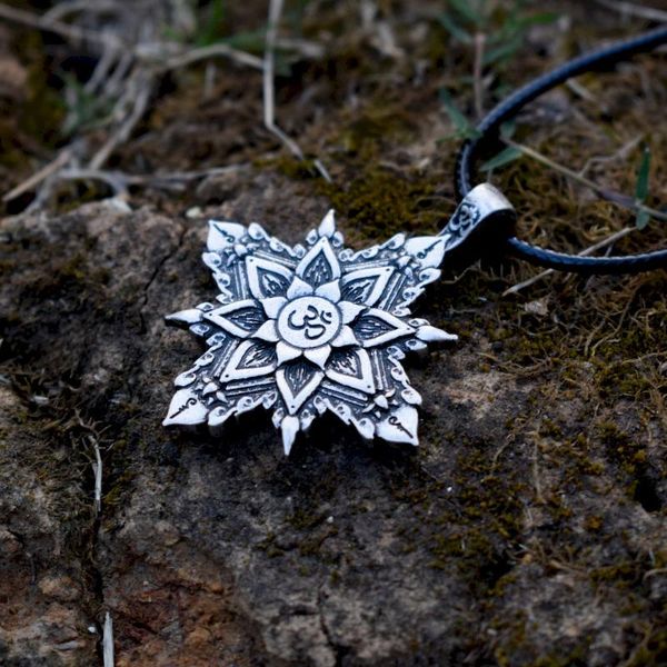 retro tibet spiritual necklace tibet mandala pendant necklace geometry amulet religious jewelry, Silver
retro tibet spiritual necklace tibet mandala pendant necklace geometry amulet religious jewelry, Silver