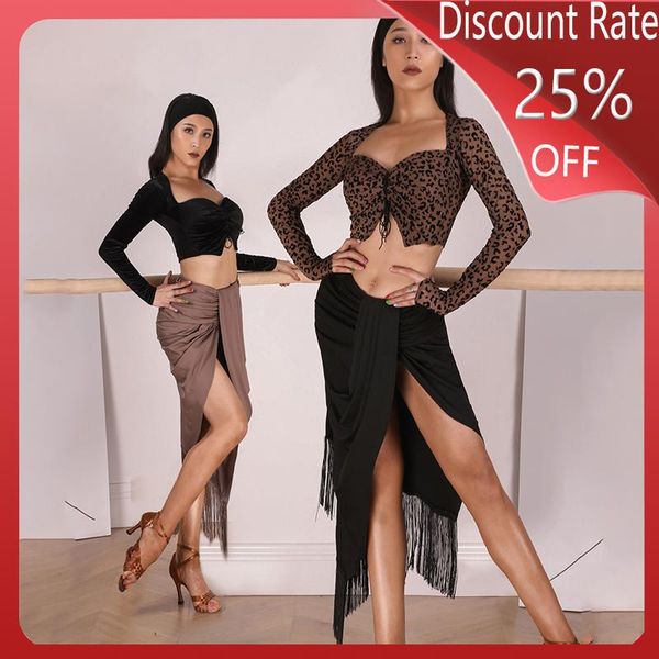 stage wear latin dance skirts female fringe dress tassel skirt irregular cha rumba samba practice dqs3441, Black;red
stage wear latin dance skirts female fringe dress tassel skirt irregular cha rumba samba practice dqs3441, Black;red