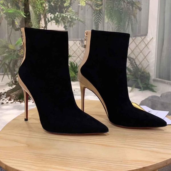 2020 ankle boots chunky heels brand designer black genuine leather red soles winter fashion booty party wedding women thin heels boots
2020 ankle boots chunky heels brand designer black genuine leather red soles winter fashion booty party wedding women thin heels boots
