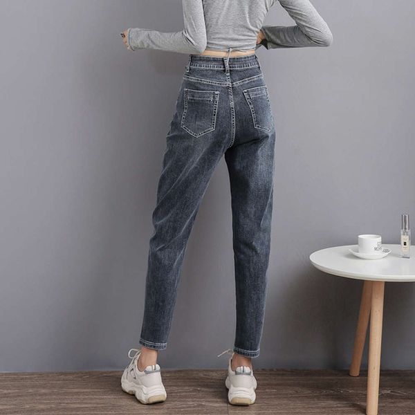 plush jeans autumn and high waist straight tube daddy pants thickened 2020 winter women's loose elastic capris, Blue
plush jeans autumn and high waist straight tube daddy pants thickened 2020 winter women's loose elastic capris, Blue