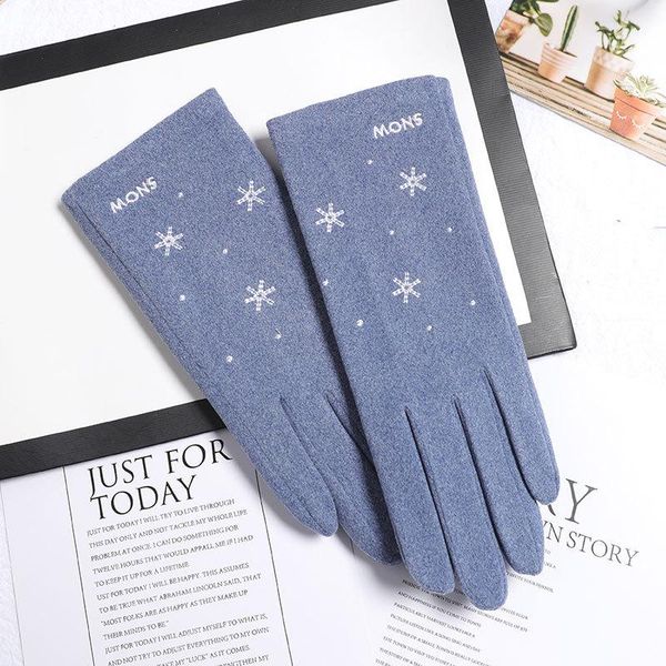 five fingers gloves women winter thin section touch screen windproof star embroidery female elegant single layer plus velvet inside, Blue;gray
five fingers gloves women winter thin section touch screen windproof star embroidery female elegant single layer plus velvet inside, Blue;gray