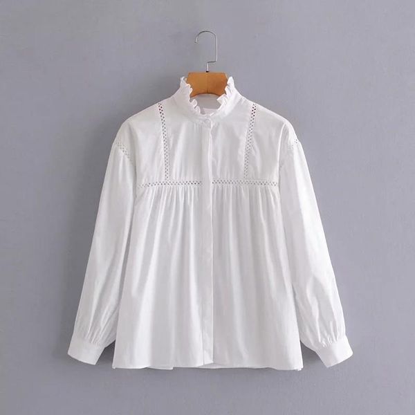 women hollow lace splicing white shirts female stand collar long sleeve blouses casual lady loose blusas s8281
women hollow lace splicing white shirts female stand collar long sleeve blouses casual lady loose blusas s8281