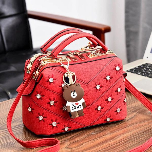 fashion new ladies bag designer soft leather messenger bag luxury rhinestone shoulder messenger female casual
fashion new ladies bag designer soft leather messenger bag luxury rhinestone shoulder messenger female casual