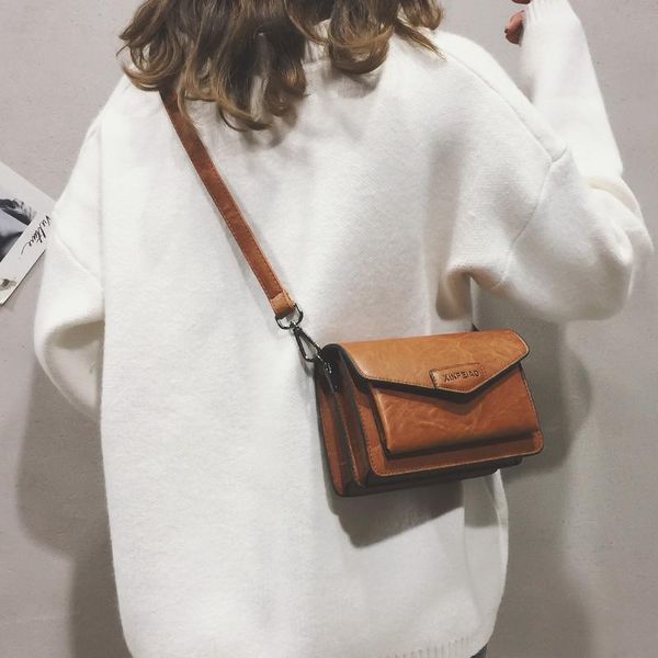 hong kong style retro small bag women 2020 new fashion korean version of joker bag ins girls' small cross-body
hong kong style retro small bag women 2020 new fashion korean version of joker bag ins girls' small cross-body