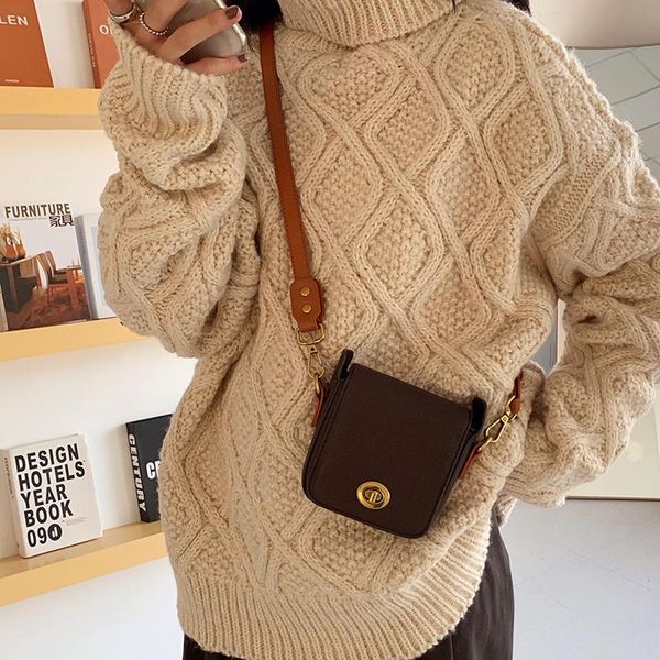 2020 autumn and winter korean version of the wild small square bag mini casual girls totes shoulder messenger slung small bag
2020 autumn and winter korean version of the wild small square bag mini casual girls totes shoulder messenger slung small bag