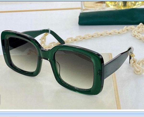2020 sunglasses men women green width plank frame with chian square grey glasses fashion sunglasses with box and dastbag, White;black
2020 sunglasses men women green width plank frame with chian square grey glasses fashion sunglasses with box and dastbag, White;black