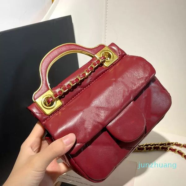 designer- women mini hanger bag flap handle totes chain crossbody shoulder vintage lady womens luxury handbags 12*4*14cm
designer- women mini hanger bag flap handle totes chain crossbody shoulder vintage lady womens luxury handbags 12*4*14cm