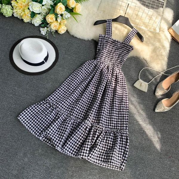 slim ladies ruffles vintage plaid print 2021 summer midi dress party spaghetti strap women casual beach elegant vestidos, Black;gray
slim ladies ruffles vintage plaid print 2021 summer midi dress party spaghetti strap women casual beach elegant vestidos, Black;gray