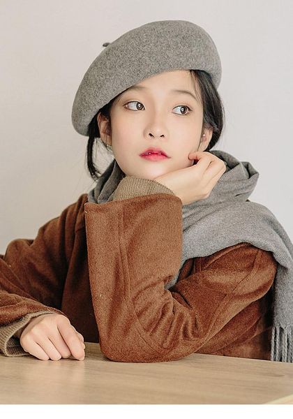 women girl beret french artist warm wool winter beanie hat cap vintage plain beret hats solid color elegant lady winter caps, Blue;gray
women girl beret french artist warm wool winter beanie hat cap vintage plain beret hats solid color elegant lady winter caps, Blue;gray