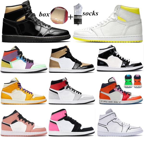 with box new jumpman 1 1s basketball shoes men women tie-dye court purple fearless lightweight mens trainers outdoor sports sneakers 36-46, White;red
with box new jumpman 1 1s basketball shoes men women tie-dye court purple fearless lightweight mens trainers outdoor sports sneakers 36-46, White;red