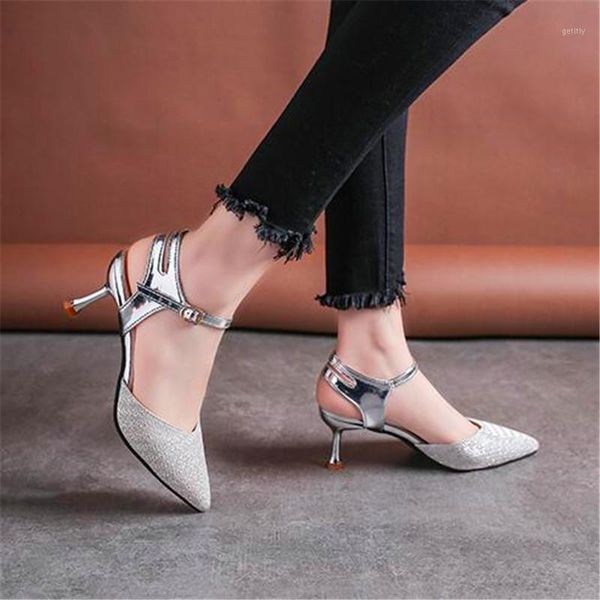 baotou word buckle high heel sandals female fine with temperament fashion pointed 2021 spring and summer new women's shoes1, Black
baotou word buckle high heel sandals female fine with temperament fashion pointed 2021 spring and summer new women's shoes1, Black