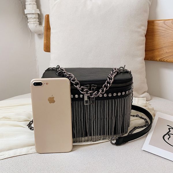 girl 2020 shoulder new fashion small square portable single shoulder case bag tassel crossbite fashion bag for women qwwic
girl 2020 shoulder new fashion small square portable single shoulder case bag tassel crossbite fashion bag for women qwwic