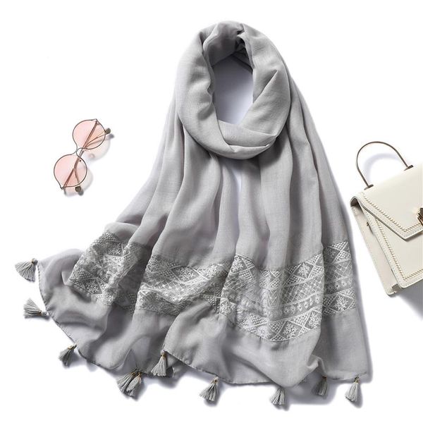 2020 design brand women scarf hijabs for lady solid color tassel fashion shawls and wraps pashmina bandana female foulard wmtapi bdesybag, Blue;gray
2020 design brand women scarf hijabs for lady solid color tassel fashion shawls and wraps pashmina bandana female foulard wmtapi bdesybag, Blue;gray