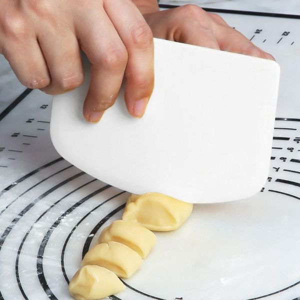 3 6pcs plastic irregular scraper cake smoother cake decorating comb edge side baking spatula tool fondant pastry cutter yxlphg xhhair
3 6pcs plastic irregular scraper cake smoother cake decorating comb edge side baking spatula tool fondant pastry cutter yxlphg xhhair