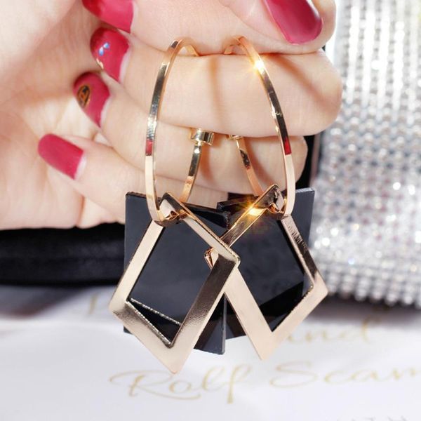 charm fashion exaggerated striped geometric metal rectangle big earrings occident korean style joker jewelry1, Golden
charm fashion exaggerated striped geometric metal rectangle big earrings occident korean style joker jewelry1, Golden