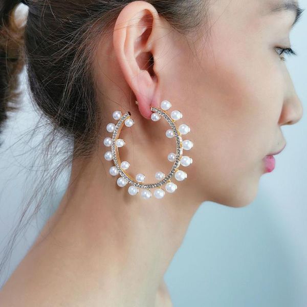 hoop & huggie alloy statement big earrings for women rhinestone imitation pearl luxury wedding jewelry 2021 uken, Golden;silver
hoop & huggie alloy statement big earrings for women rhinestone imitation pearl luxury wedding jewelry 2021 uken, Golden;silver