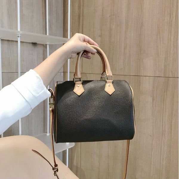 fashion vintage handbags women bags designer handbags wallets for women leather chain bag crossbody and shoulder bags
fashion vintage handbags women bags designer handbags wallets for women leather chain bag crossbody and shoulder bags