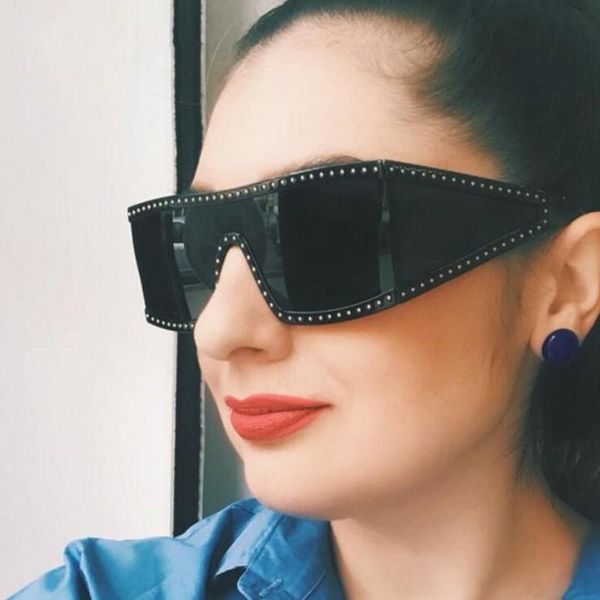 square italy luxury sunglasses for women brand designer diamond coating sun glasses black silver shades fashion goggles, White;black
square italy luxury sunglasses for women brand designer diamond coating sun glasses black silver shades fashion goggles, White;black