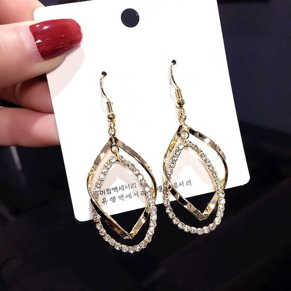 europe and the united states exaggerated chao xian micro inlay rhinestones earrings 2020 nian chao wang red temperament wild graceful hook e, Golden
europe and the united states exaggerated chao xian micro inlay rhinestones earrings 2020 nian chao wang red temperament wild graceful hook e, Golden