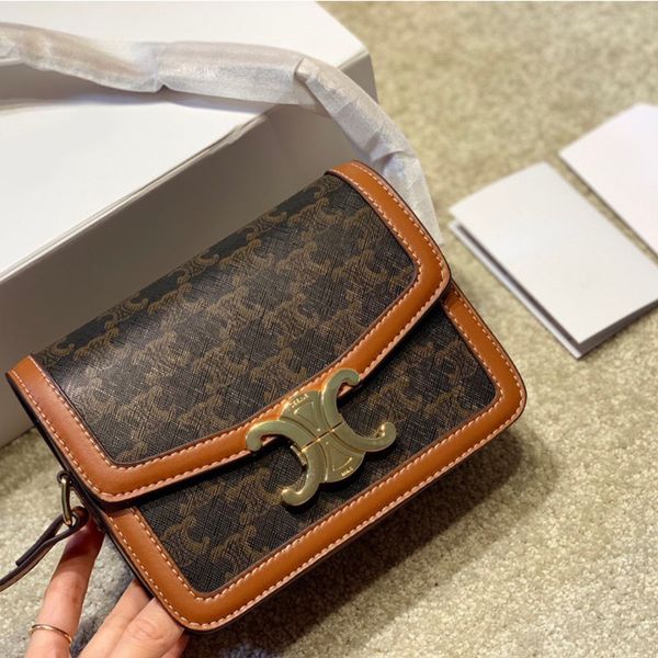 anna mali same old flower arc de triomphe printed small square butterfly lock tofu one shoulder messenger bag
anna mali same old flower arc de triomphe printed small square butterfly lock tofu one shoulder messenger bag