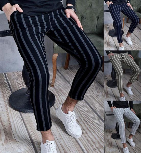 2020 european and american summer double stripe casual feet pants fashion slim men's black and white striped pants clothing1
2020 european and american summer double stripe casual feet pants fashion slim men's black and white striped pants clothing1
