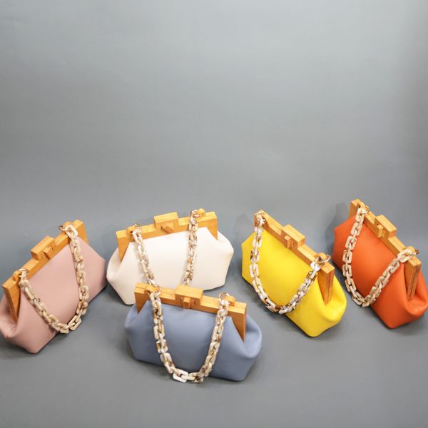 vintage luxury acrylic chain wooden clip women shoulder bags designer shell handbags brand crossbody bag fashion lady purse 2019 c1016
vintage luxury acrylic chain wooden clip women shoulder bags designer shell handbags brand crossbody bag fashion lady purse 2019 c1016