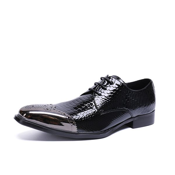 european and american style windy fashion casual men's leather shoes trend bright leather men's shoes black iron head rivet
european and american style windy fashion casual men's leather shoes trend bright leather men's shoes black iron head rivet