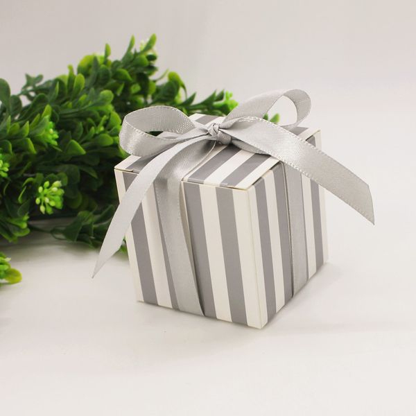 marriage sugar box golden color stripe pattern small gift boxes sliver colors vertical bar patterns candy case 0 28kt l1
marriage sugar box golden color stripe pattern small gift boxes sliver colors vertical bar patterns candy case 0 28kt l1