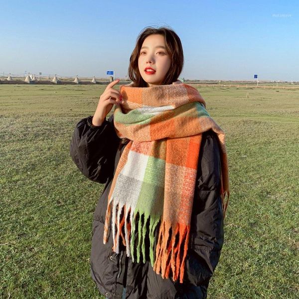 2020 new korean version of sweet thorn hair women's scarf fashion warm color plaid shawl autumn and winter student couple scarf1, Blue;gray
2020 new korean version of sweet thorn hair women's scarf fashion warm color plaid shawl autumn and winter student couple scarf1, Blue;gray