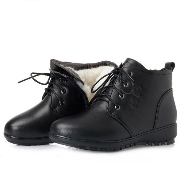 new real cowhide leather shoes woman boots winter snow boots flat non-slip casual large size warm inside plush wool, Black
new real cowhide leather shoes woman boots winter snow boots flat non-slip casual large size warm inside plush wool, Black