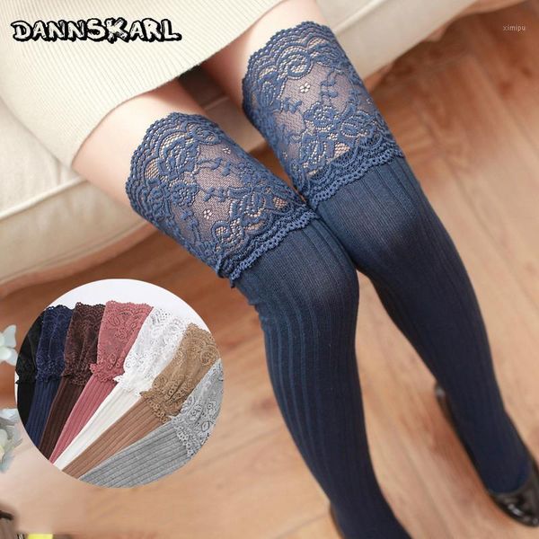 2017 new japanese style women lace stockings winter stripe overknee stockings thigh high cotton female woman hosiery1, Black;white
2017 new japanese style women lace stockings winter stripe overknee stockings thigh high cotton female woman hosiery1, Black;white
