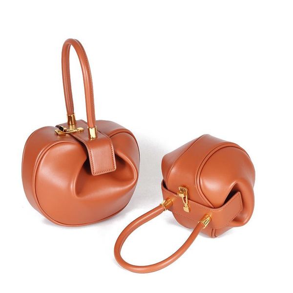 2020 vintage pillow boston box barrel round small handbags genuine leather clutches evening wrist bags women female niche chic
2020 vintage pillow boston box barrel round small handbags genuine leather clutches evening wrist bags women female niche chic