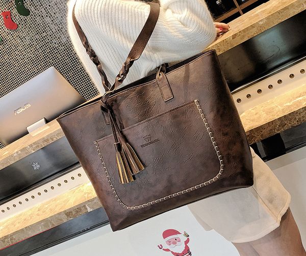 pu leather women shoulder handbags large capacity famous brand ladies crossbody bag for women tote messenger bags
pu leather women shoulder handbags large capacity famous brand ladies crossbody bag for women tote messenger bags