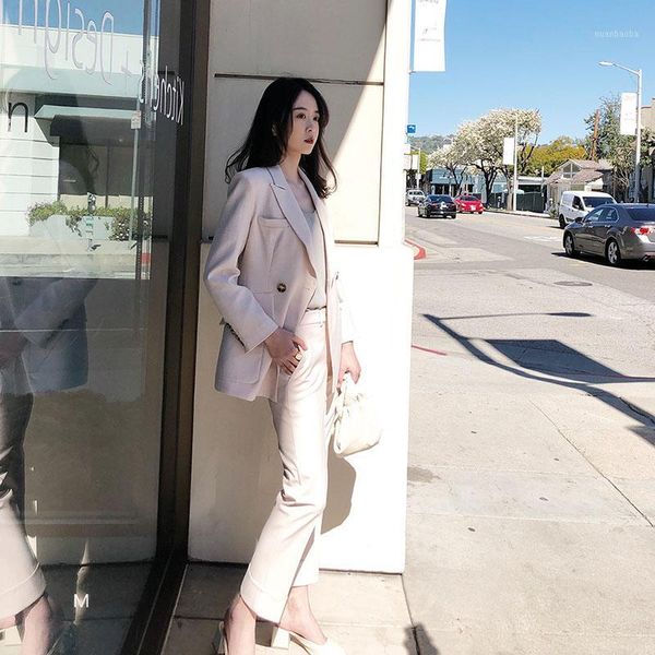 double breasted women pant suit notched blazer jacket high waist pant female blazer set 2020 office wear women suits db8261, White
double breasted women pant suit notched blazer jacket high waist pant female blazer set 2020 office wear women suits db8261, White