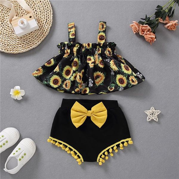 2pcs summer clothes set 0-12m infant newborn girl sunflower printed suspender skirt tank hem bow decoration triangle shorts, White
2pcs summer clothes set 0-12m infant newborn girl sunflower printed suspender skirt tank hem bow decoration triangle shorts, White
