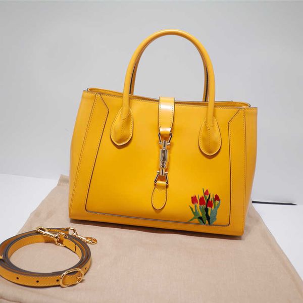 italy gujia original 2021 new fashion travel bag multi function shoulder hand lady leather
italy gujia original 2021 new fashion travel bag multi function shoulder hand lady leather